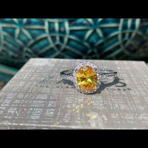 Yellow diamond ring